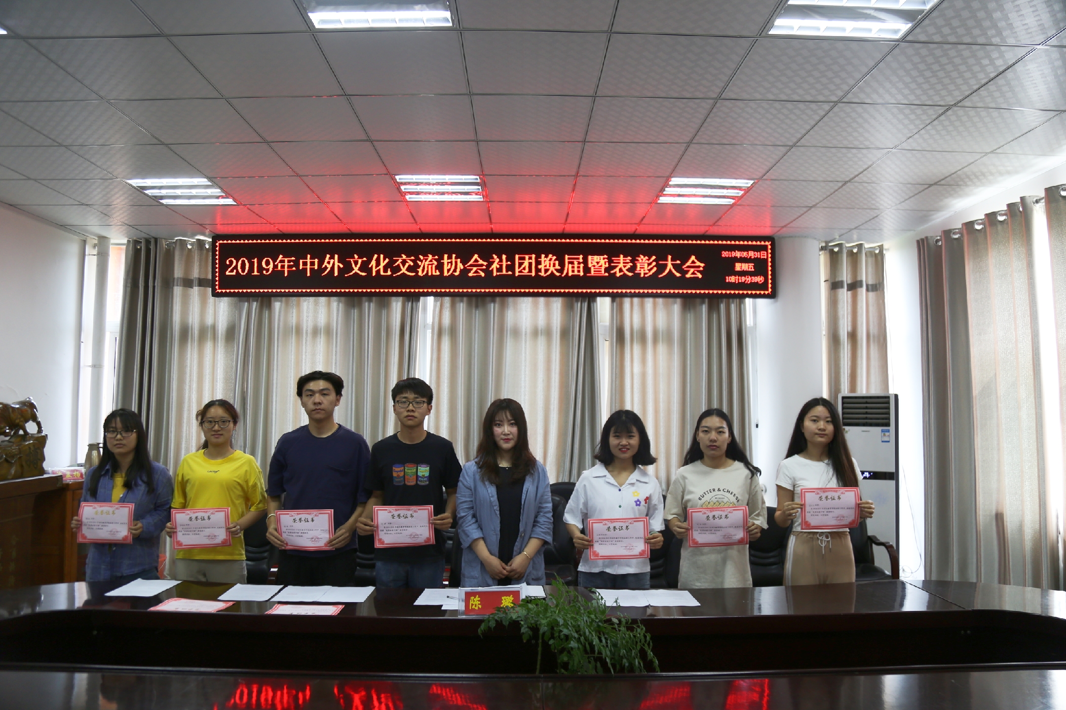 621DBB3BE615390B12ED1A4E6F16F13F(1).png 621DBB3BE615390B12ED1A4E6F16F13F(1).png